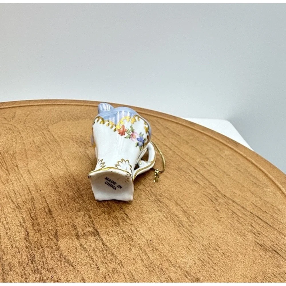 Porcelain 3